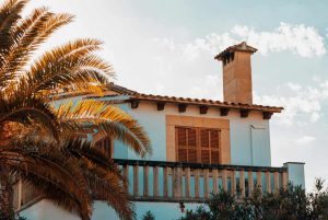 Discover how to tame saltwater in oceanfront buildings with effective design, materials, and maintenance solutions.